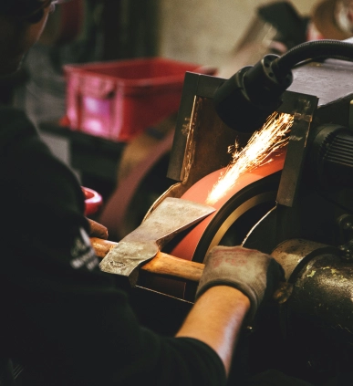 [AFI-15] AFILADO Y VACIADO DE CUCHILLO